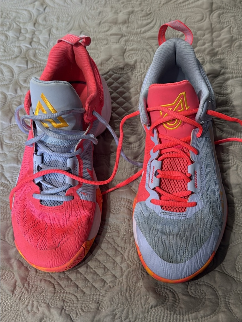 Nike Women's Two-Tone Pink and Gray Athletic Shoes